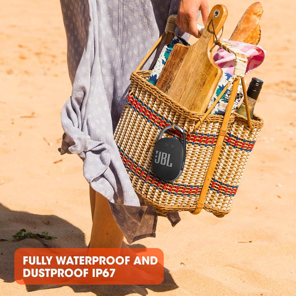 JBL Clip 4 Wireless Bluetooth Speaker Squad (Red)